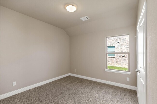 Building Photo - 1253 Carinna Dr