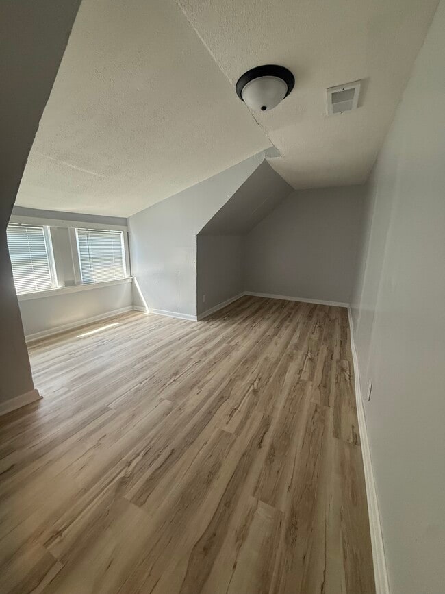 Foto del edificio - 414 N Wayne Ave
