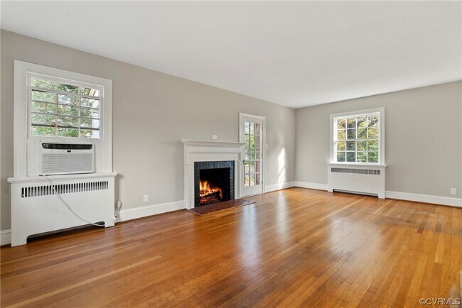 Building Photo - 4505 Seminary Ave