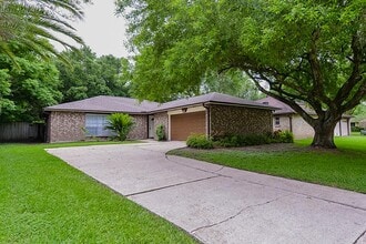 Building Photo - 2797 Tallowood