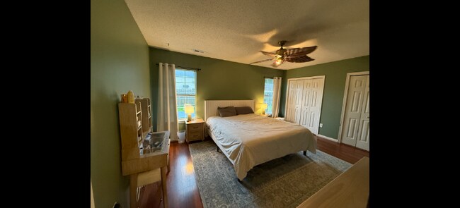Foto del edificio - 1246 Woods Way
