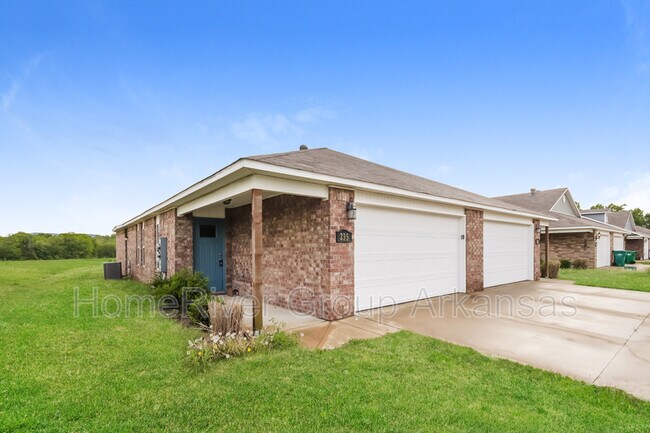 Foto del edificio - 235 E Anabranch Ct