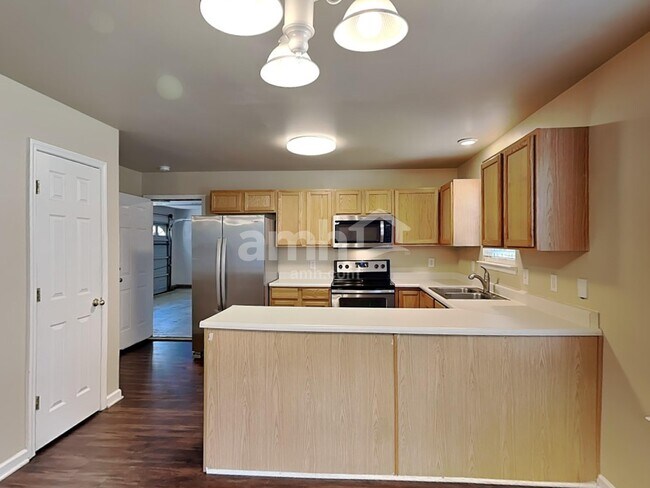 Foto del edificio - 1038 Vanguard Dr