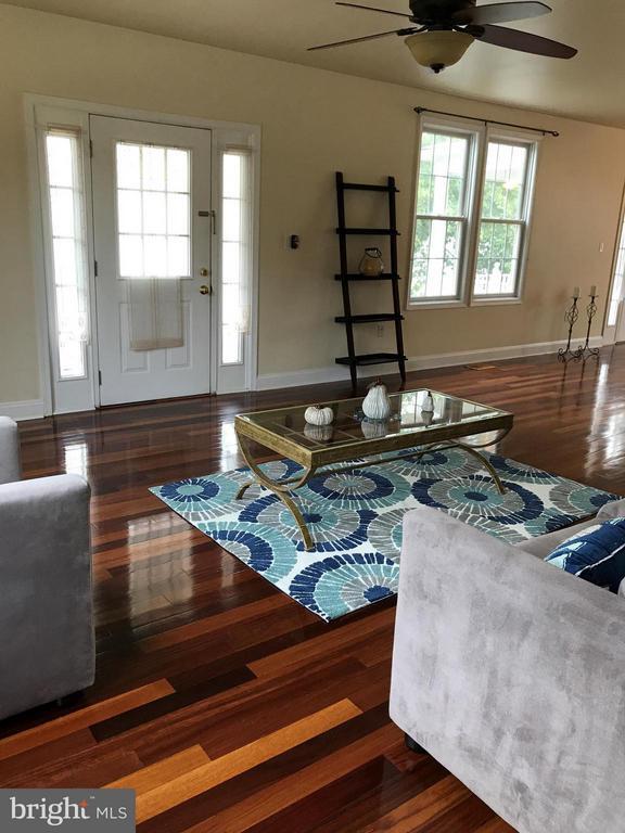 Foto del edificio - 2022 S Glebe Rd