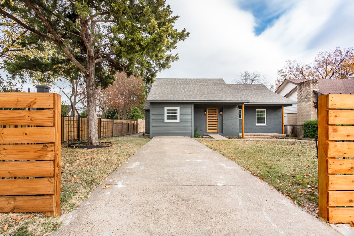 714 Westmount Ave, Dallas, TX 75211 House Rental in Dallas, TX