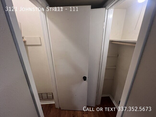 Foto del edificio - 3121 Johnston St