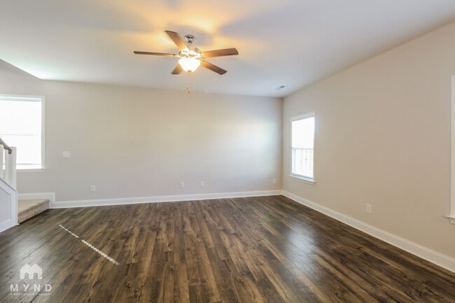 Building Photo - 7881 Waterwillow Dr
