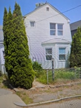 Building Photo - 17 Hempstead St