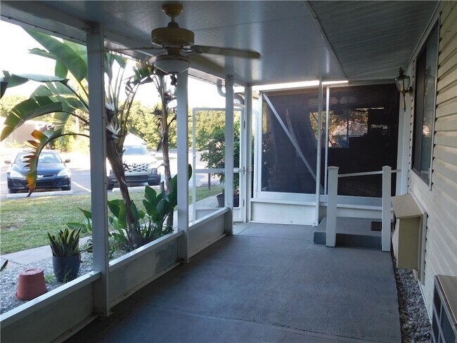 Foto del edificio - 543 7th Pl