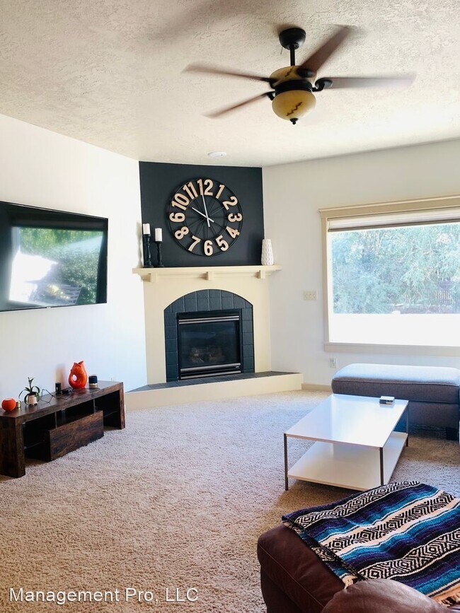 Building Photo - 2 br, 2 bath House - 101 E. Ryegate Drive