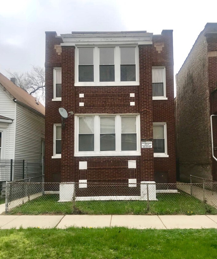 Primary Photo - 7553 S Evans Ave
