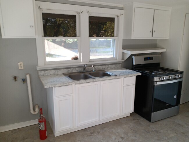 Foto del edificio - 839 25th St