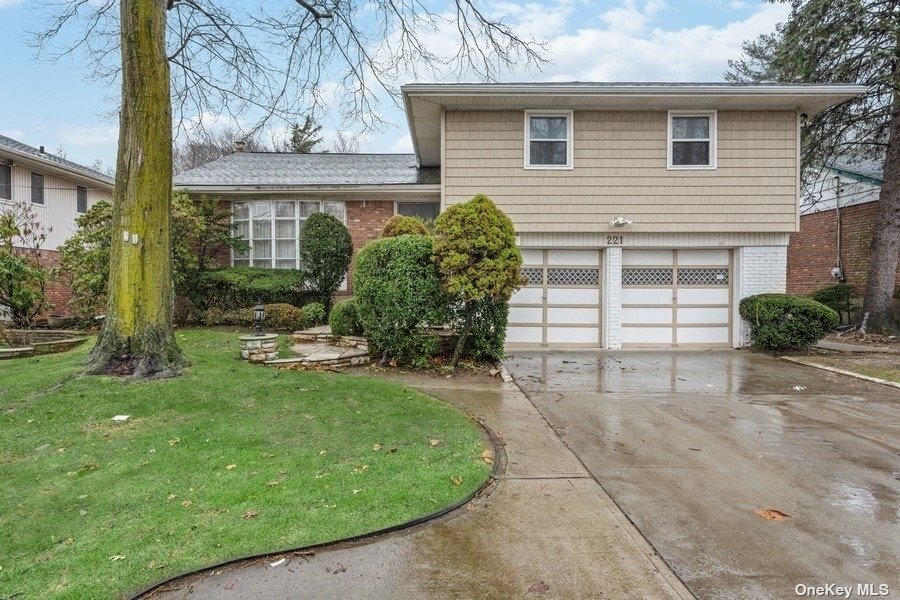 221 Hungry Harbor Rd, Valley Stream, NY 11581 House Rental in Valley