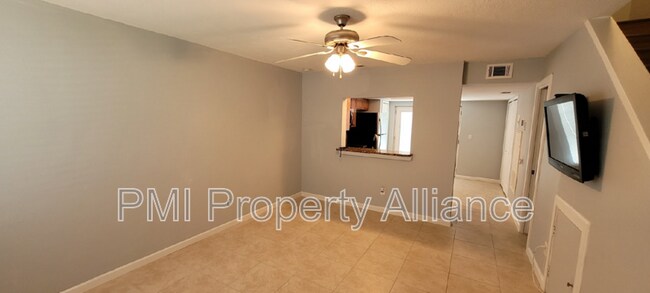 Building Photo - 12056 Tift Cir