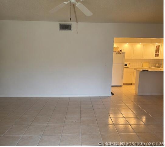Foto del edificio - 409 Pine Glen Ln