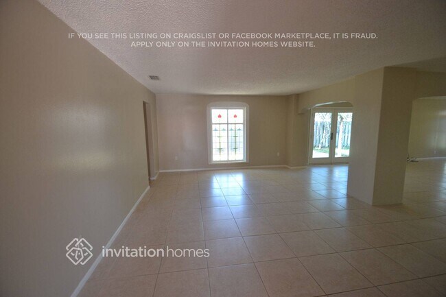 Foto del edificio - 3705 Pin Oaks St