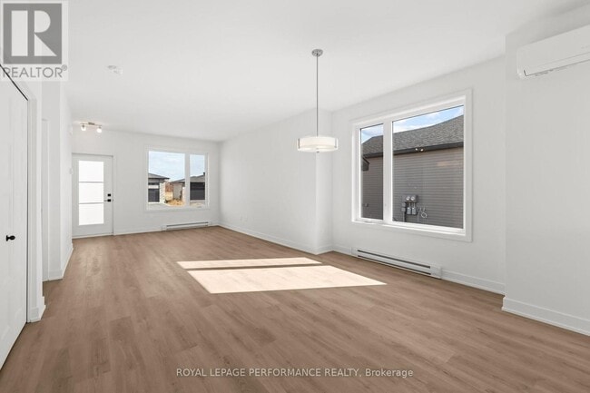 Building Photo - 248 Bourdeau Blvd