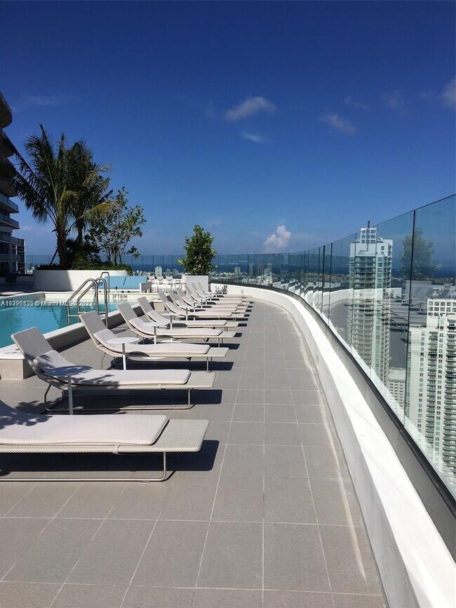 Building Photo - 45 SW 9th St