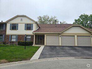 Building Photo - 733 Plum Tree Ct