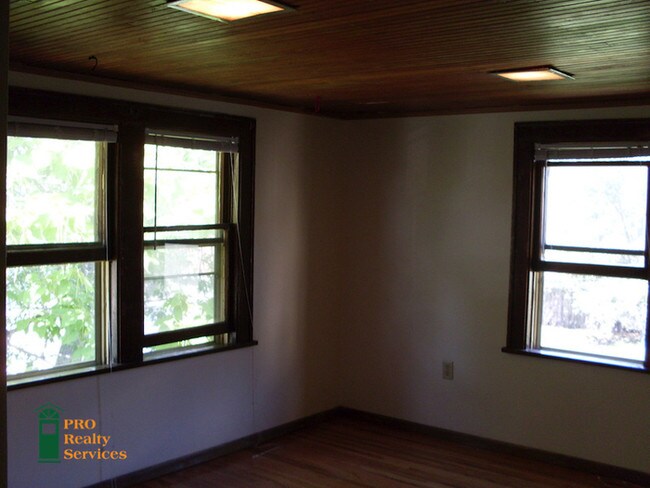 Foto del edificio - 2208 NE 2nd St