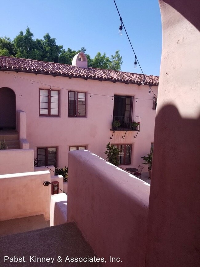 Building Photo - 2 br, 1 bath House - 1728 E. 3RD STREET #14