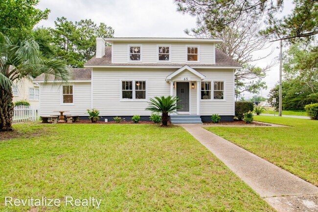 Building Photo - 3 br, 2 bath House - 65 Bishop Lane S
