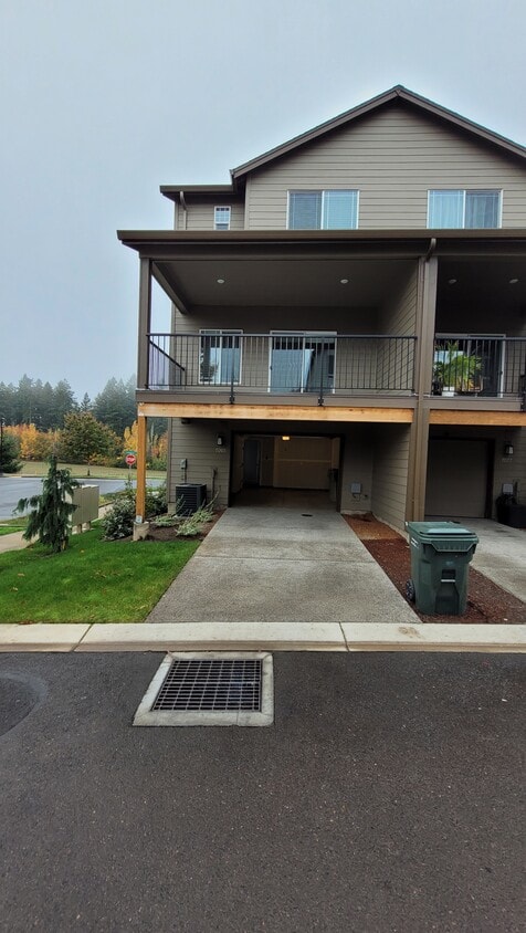 Foto principal - 7065 NW Bountiful Terrace