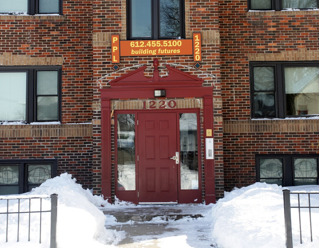 Foto del edificio - 1220 Morgan Ave N