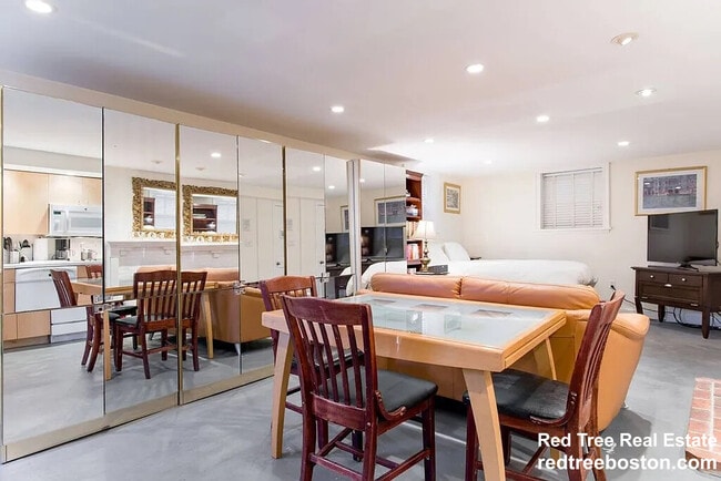 Photo - 25 Westfield Rd Townhome