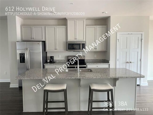 Building Photo - 612 Holywell Dr