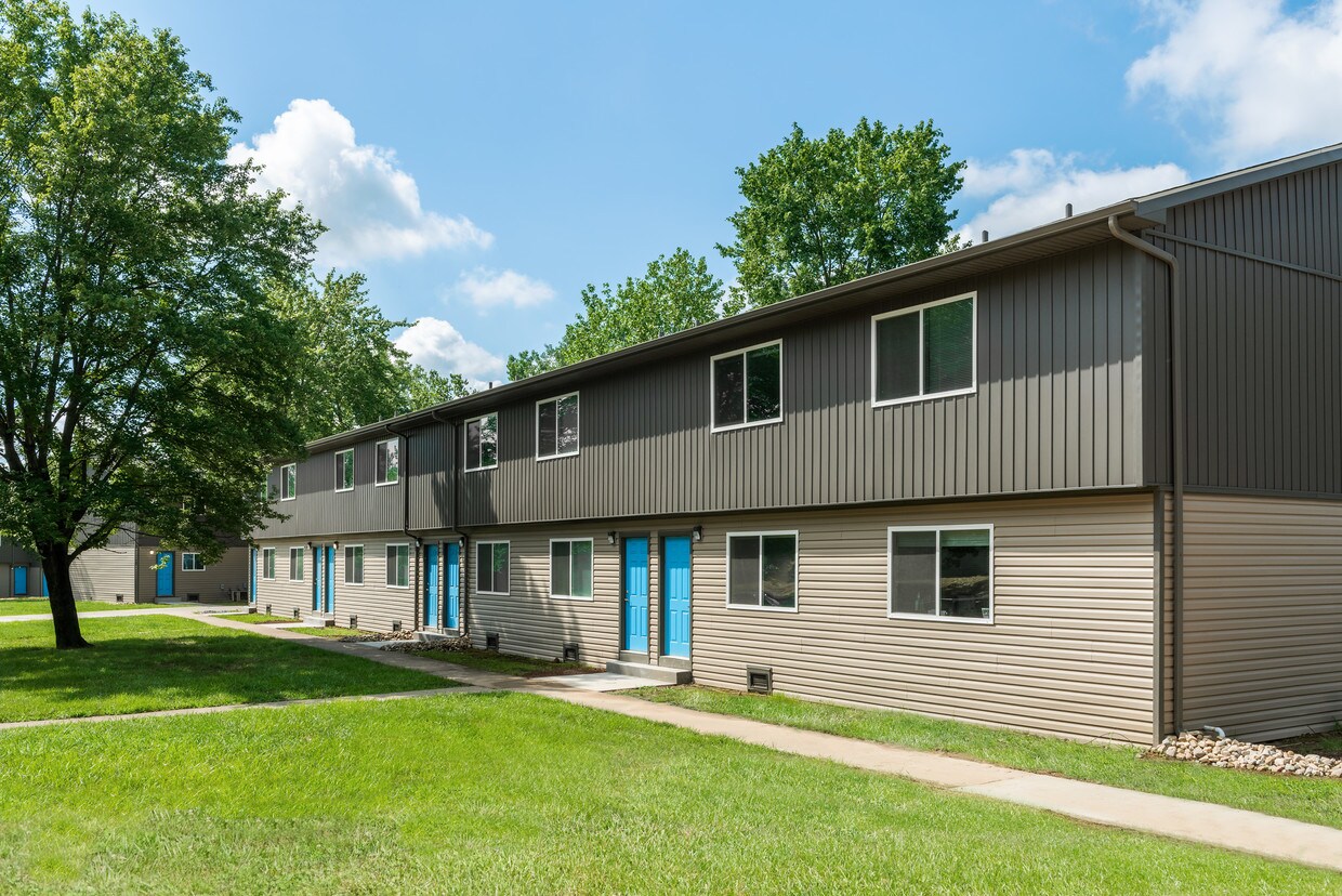 142 Idlerun Dr Unit IR142, Collinsville, IL 62234 Apartment for Rent