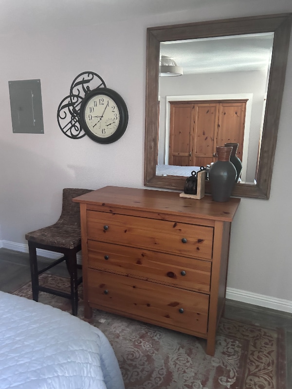 Building Photo - 9312 Dempster Dr