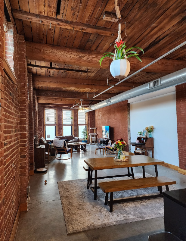 Foto principal - 2615 Washington Ave
