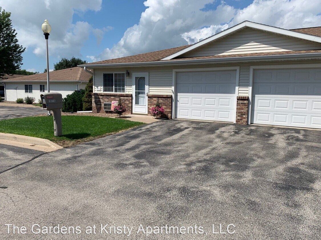 1077 Kristy Ln, Onalaska, WI 54650 Room for Rent in Onalaska, WI