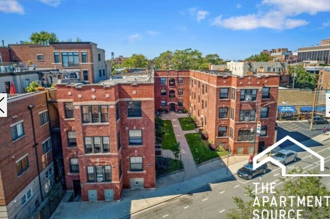 Foto del edificio - 2888 N Clark St