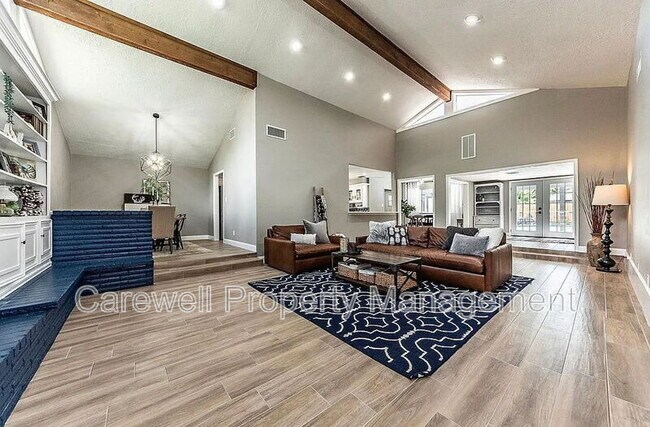 Foto del edificio - 3610 Lonniewood Dr