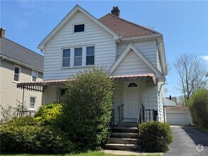 Building Photo - 141 Hawthorne Ave