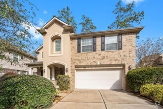 Building Photo - 10 Pintuck Pl
