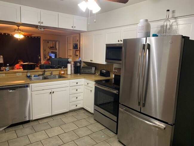 Foto del edificio - Pre Leasing for Fall 2026!!