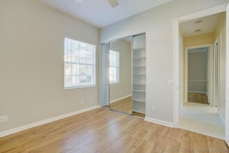 Building Photo - 256 San Remo Dr