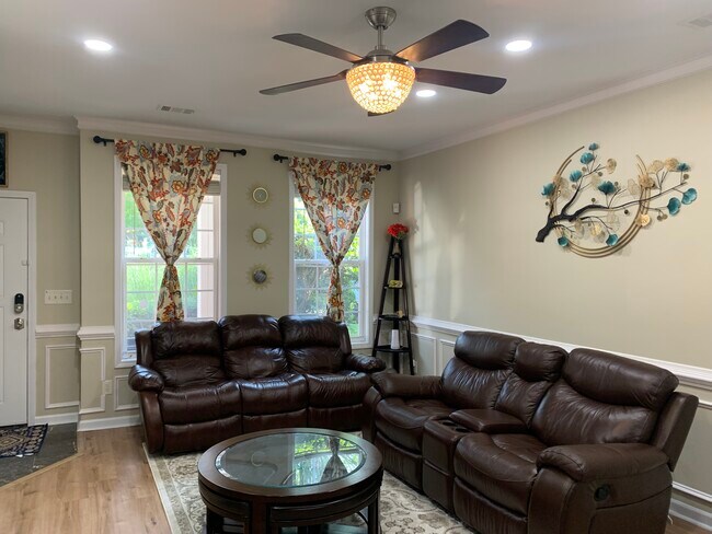Foto del edificio - 3540 Spring View Ct