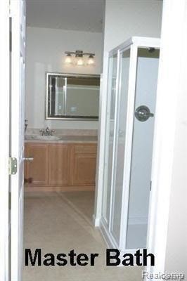 Building Photo - 2881 Roundtree Dr