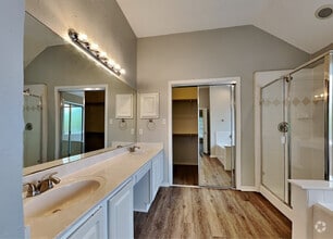 Building Photo - 7917 Desert Rose Ct