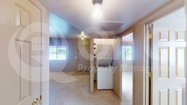 Building Photo - 4011 N Stone Ave