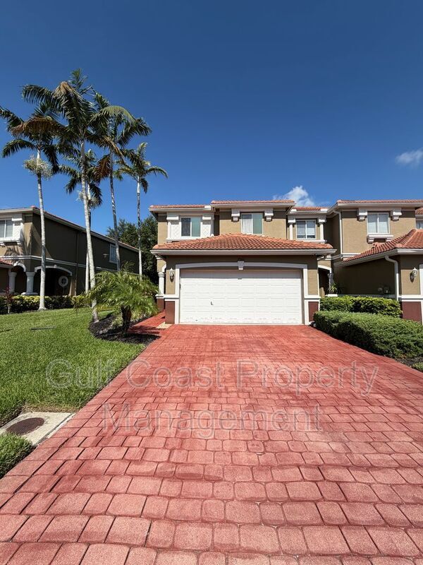 Foto del edificio - 17560 Brickstone Loop