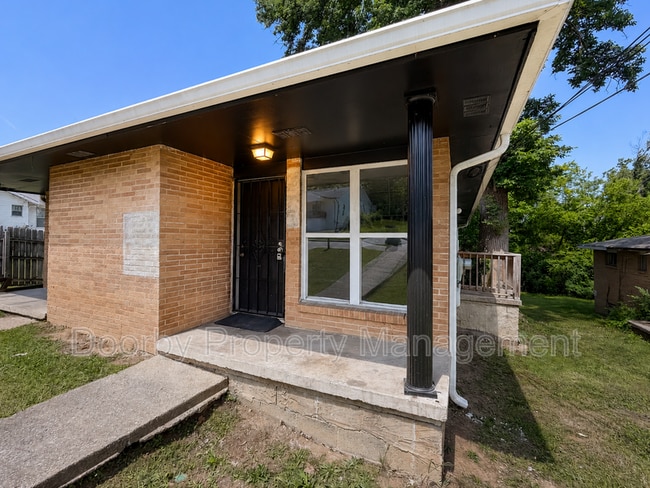 Building Photo - 1237 Wheeler Ave