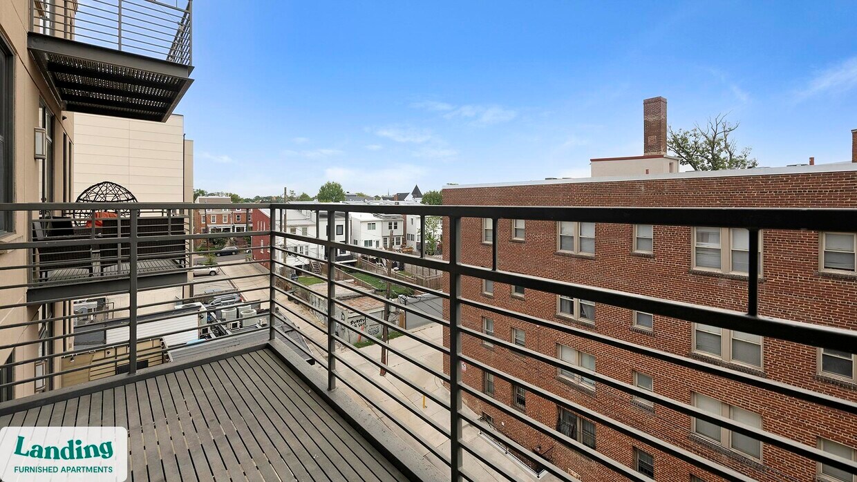 Foto principal - 3801 Georgia Ave NW