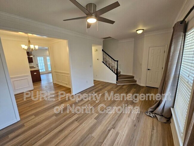 Building Photo - 17734 Delmas Dr