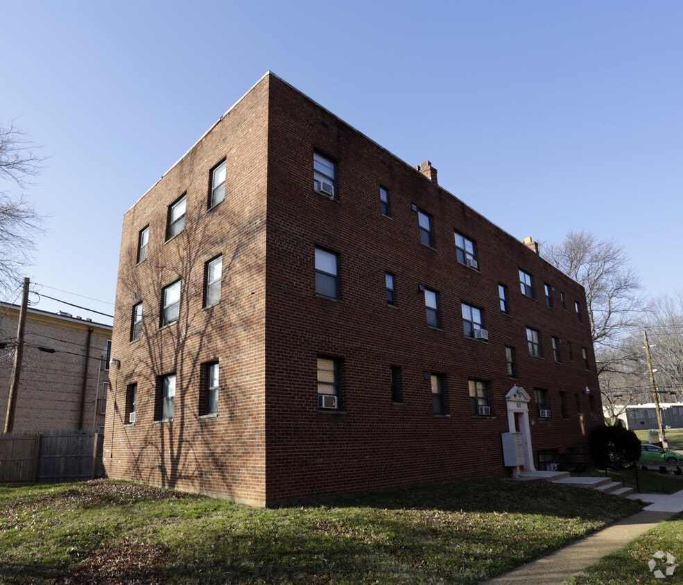 Foto del edificio - 1625-1633 Morris Rd SE