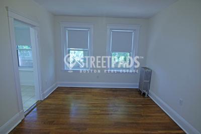 Building Photo - 1 bedroom in Cambridge MA 02138